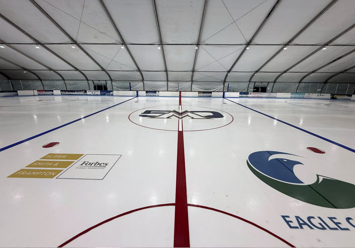 Vail Mountaineer Hockey Club 85' x 200'